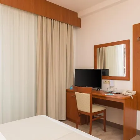 Marko Polo Maradiso By Aminess Hotel 4*