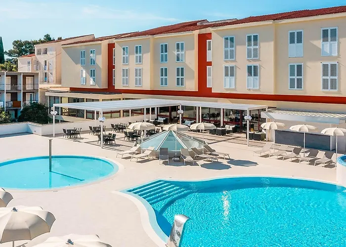 Marko Polo Maradiso By Aminess 4*