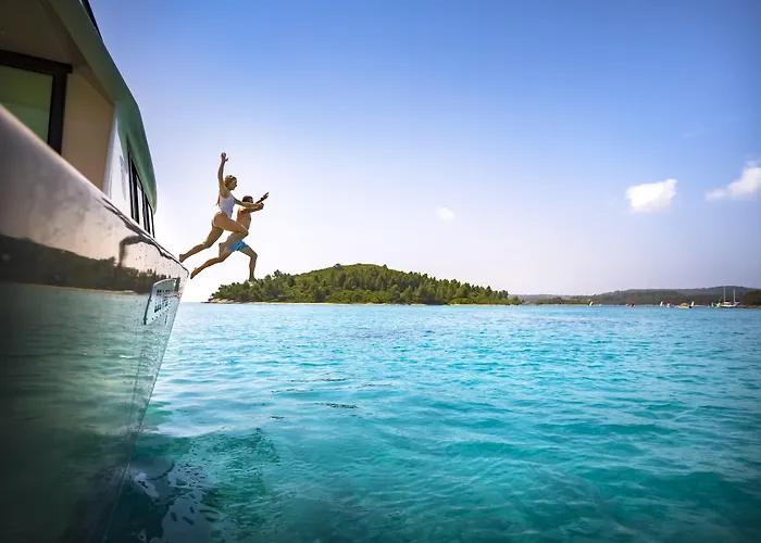 Marko Polo Maradiso By Aminess Hotel 4*