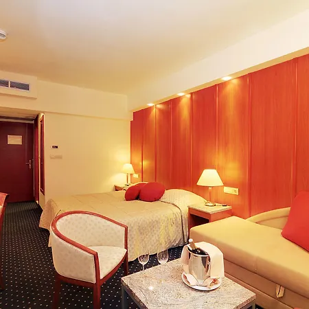 Hotel Marko Polo Maradiso By Aminess 4*